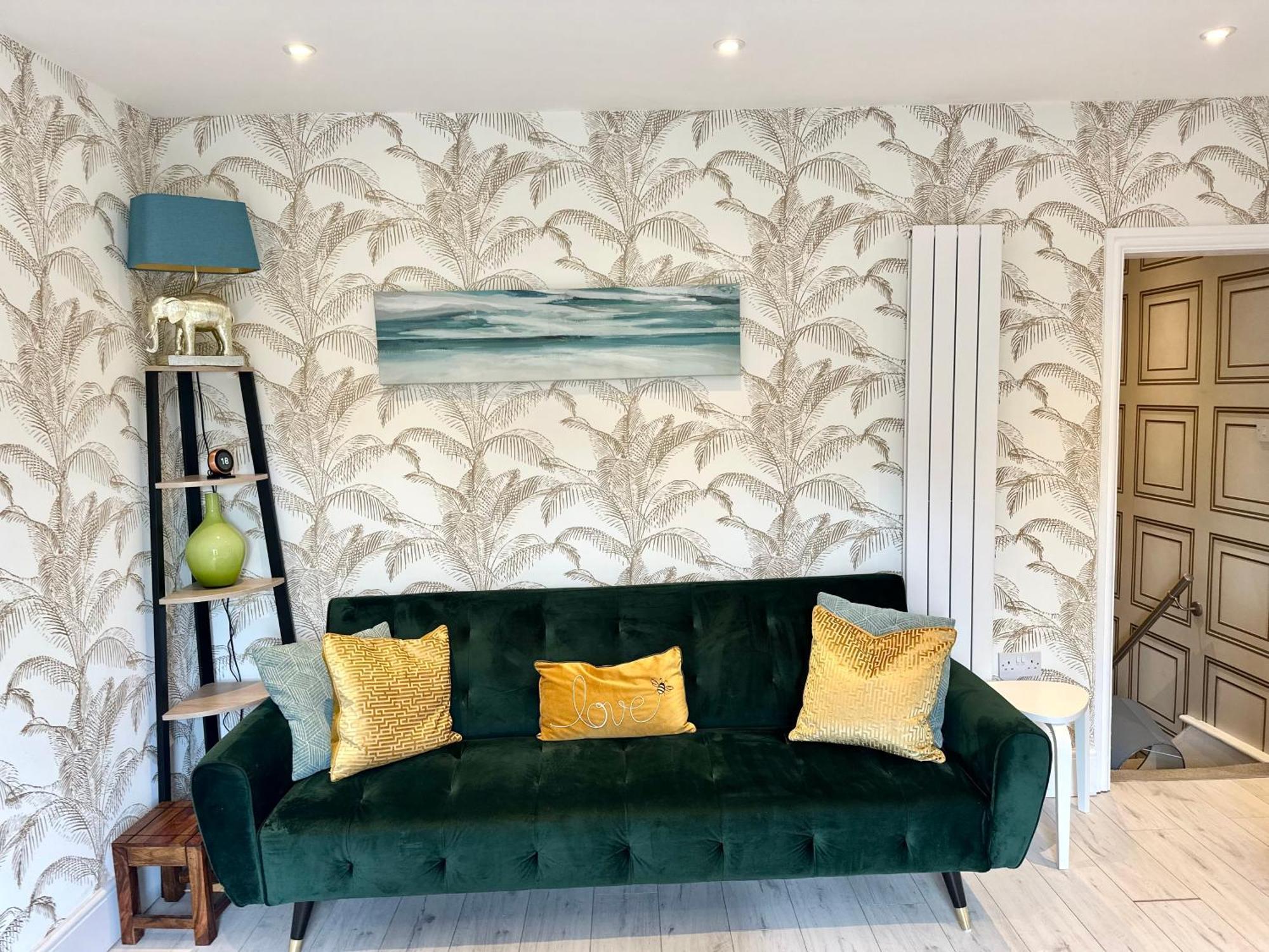 Alsager Town Centre Apartment Экстерьер фото